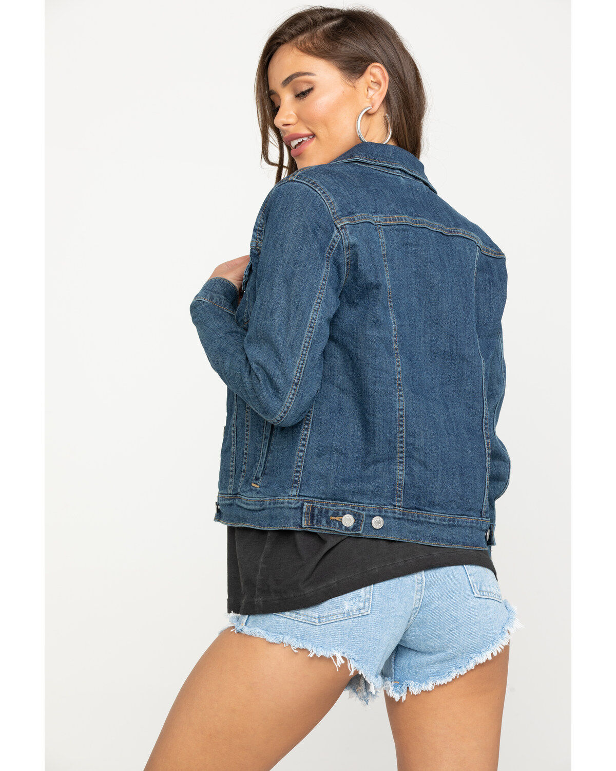 100362-levi-s-women-s-sweet-jane-original-trucker-denim-jacket-1.jpg