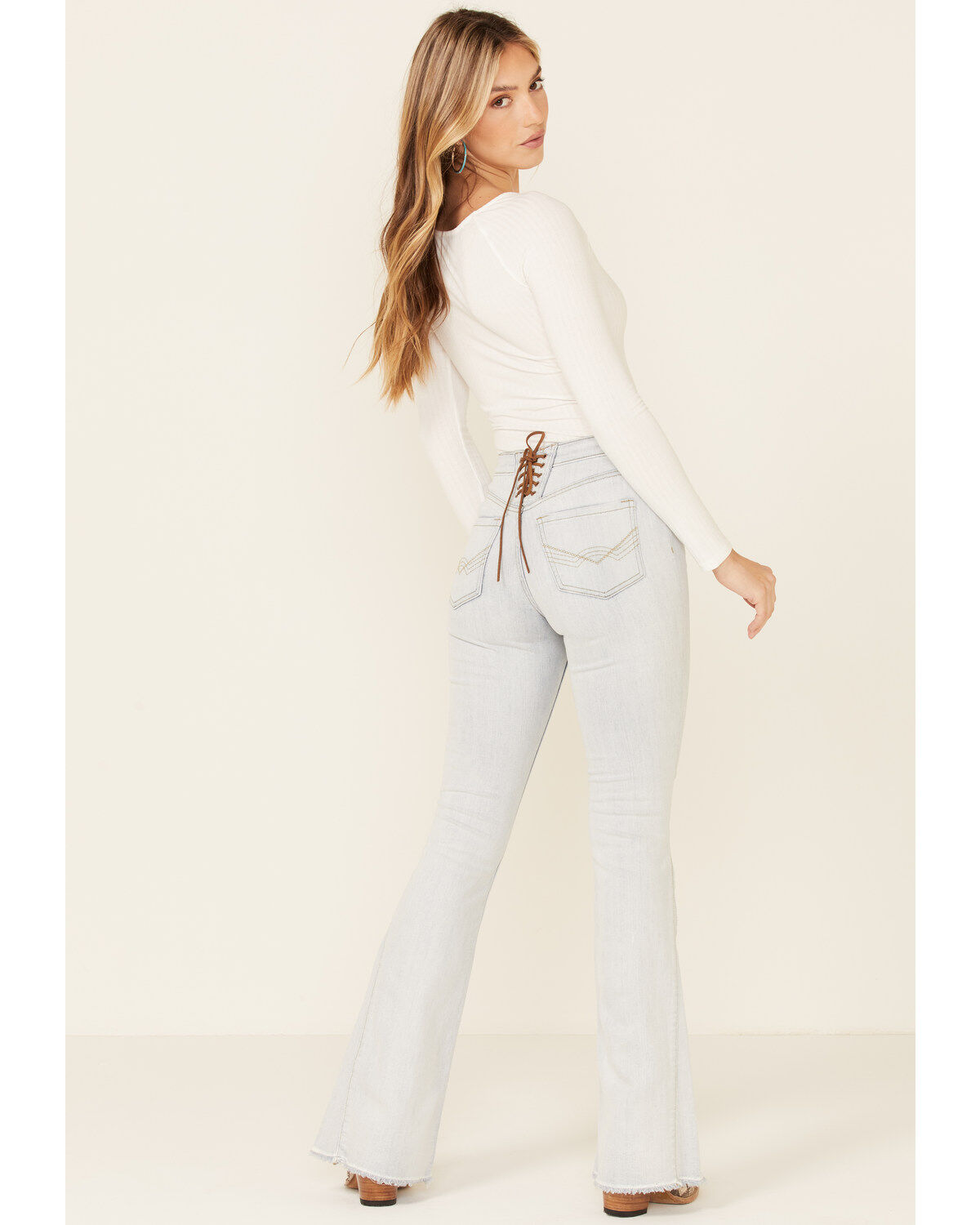 131030-idyllwind-women-s-light-wash-friendship-high-rise-flare-jeans-1.jpg