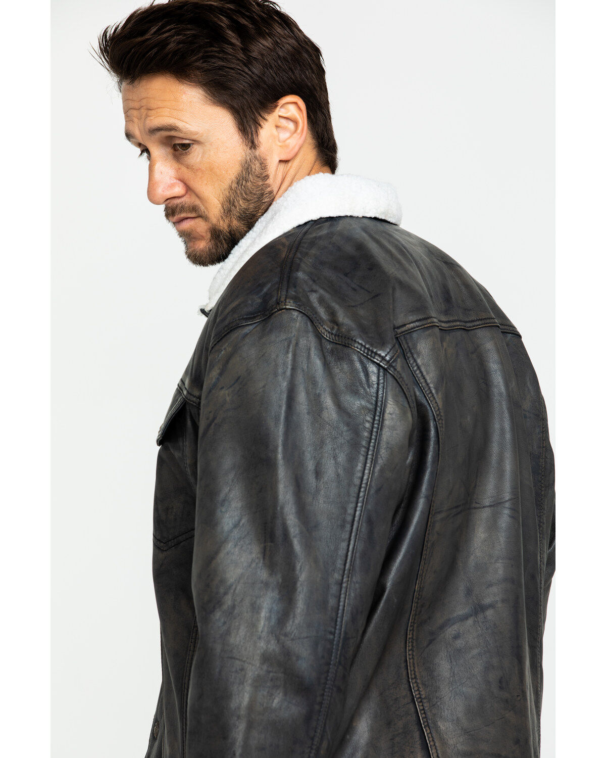 131344-cripple-creek-men-s-concealed-carry-sherpa-lined-leather-jacket-1.jpg