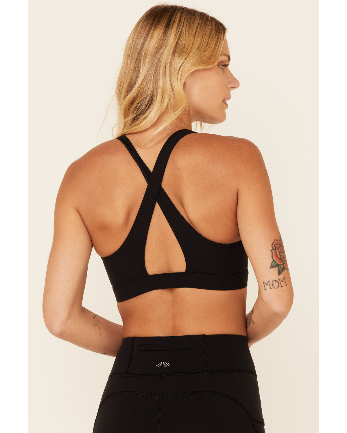 132638-shyanne-women-s-solid-riding-sports-bra-1.jpg