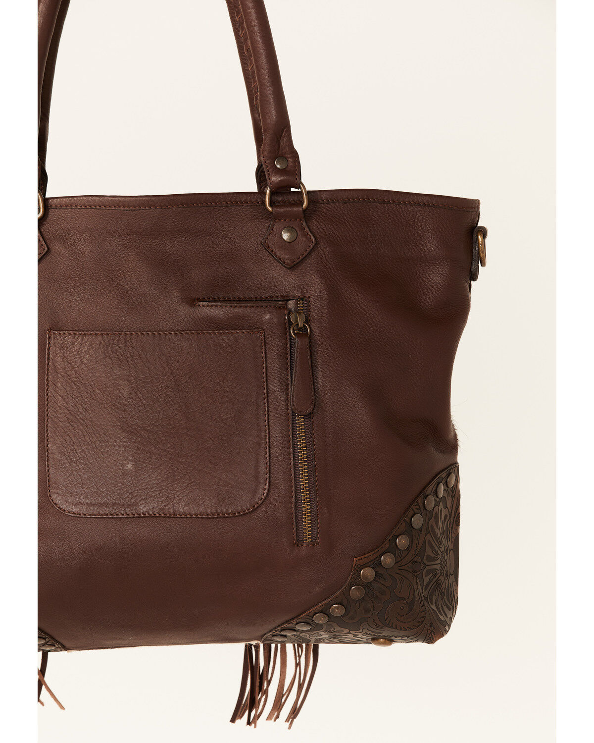132806-idyllwind-women-s-cow-are-you-tote-1.jpg