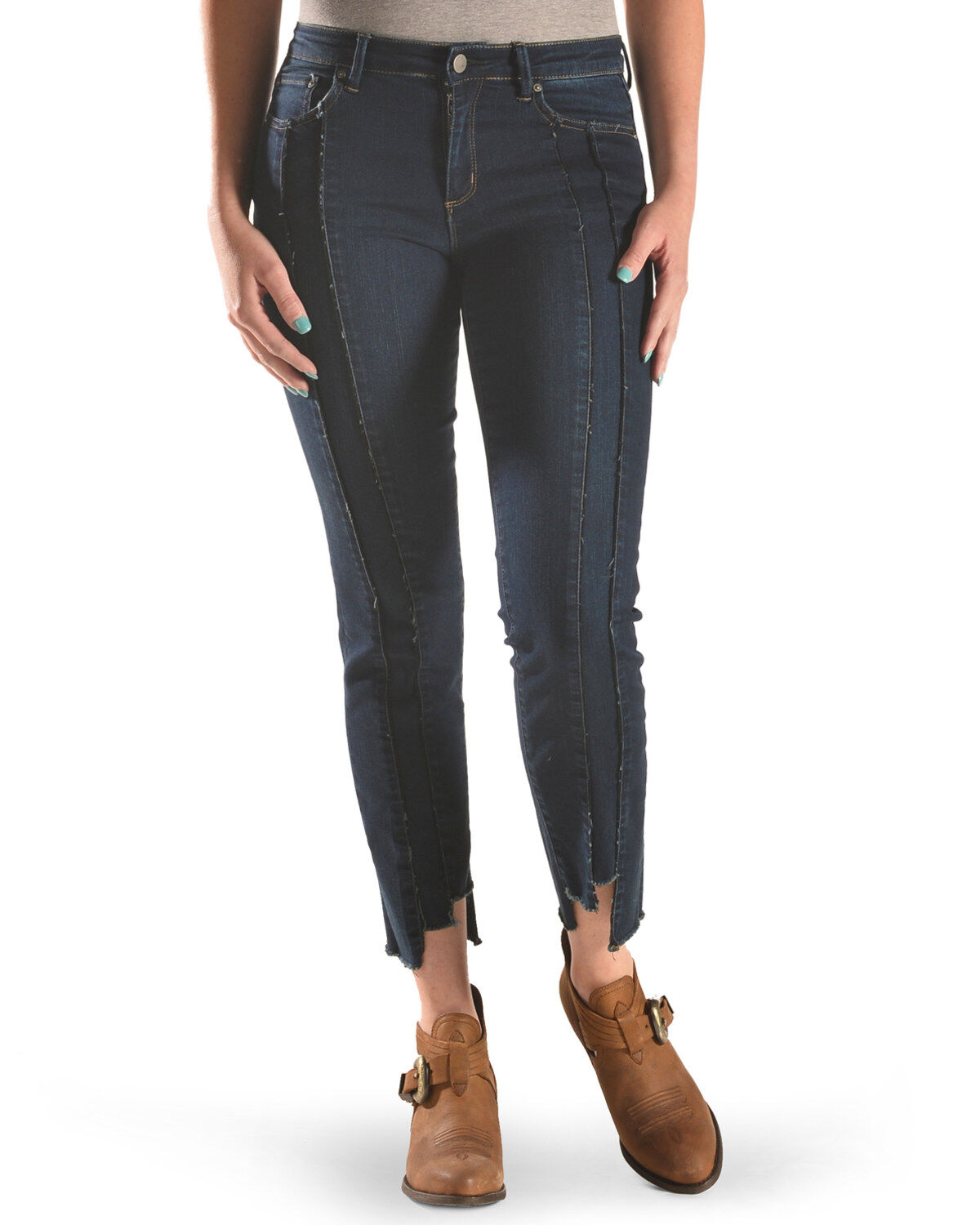 Tractr Women's Front Fray Panel Step Hem Jeans