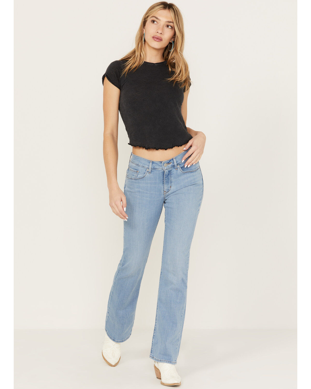 Levi's Women's Light Wash Mid Rise Lapis Sense Classic Bootcut Jeans