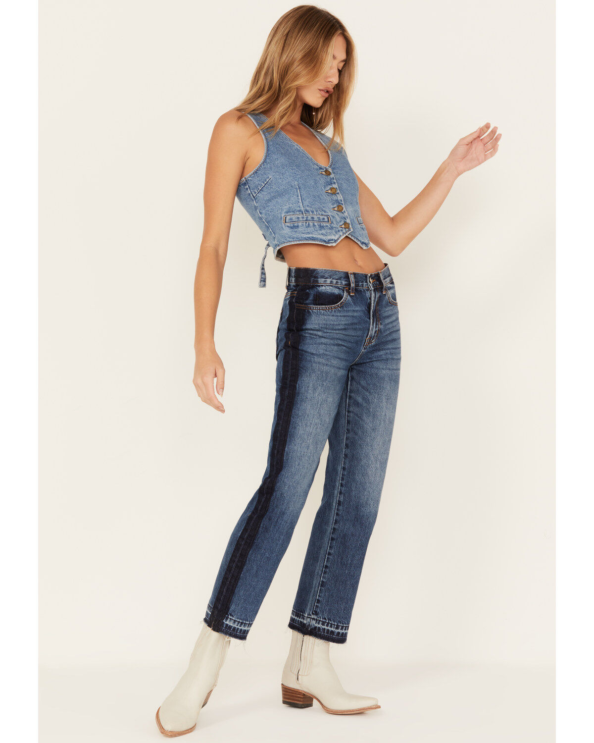 Ceros Women's Medium Wash High Rise Dark Wash Side Seam Straight Jeans 1 157312-ceros-women-s-medium-wash-high-rise-dark-wash-side-seam-straight-jeans-1.jpg