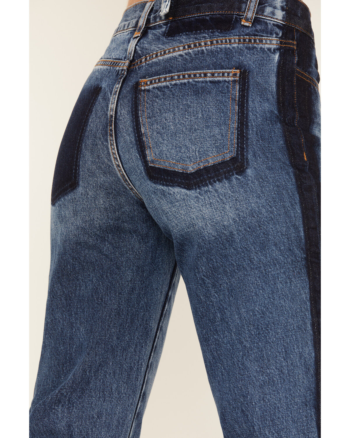 157312-ceros-women-s-medium-wash-high-rise-dark-wash-side-seam-straight-jeans-1.jpg