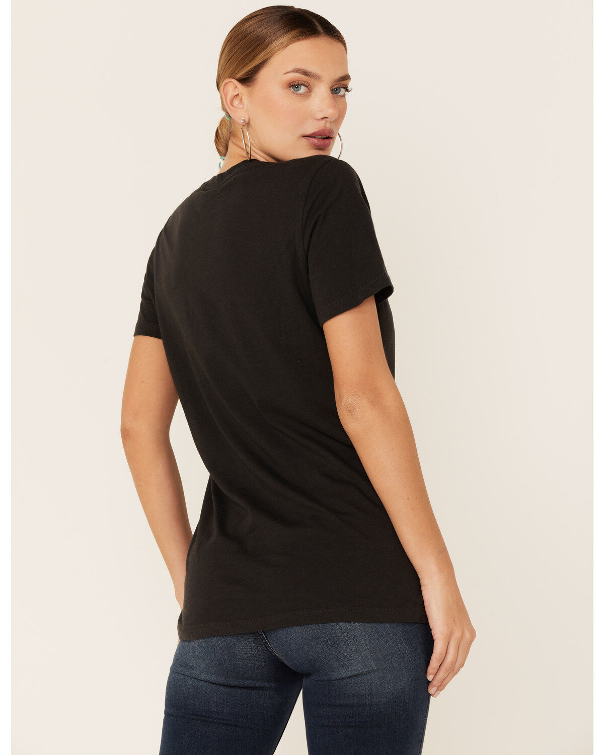 168318-wrangler-women-s-california-graphic-tee-1.jpg