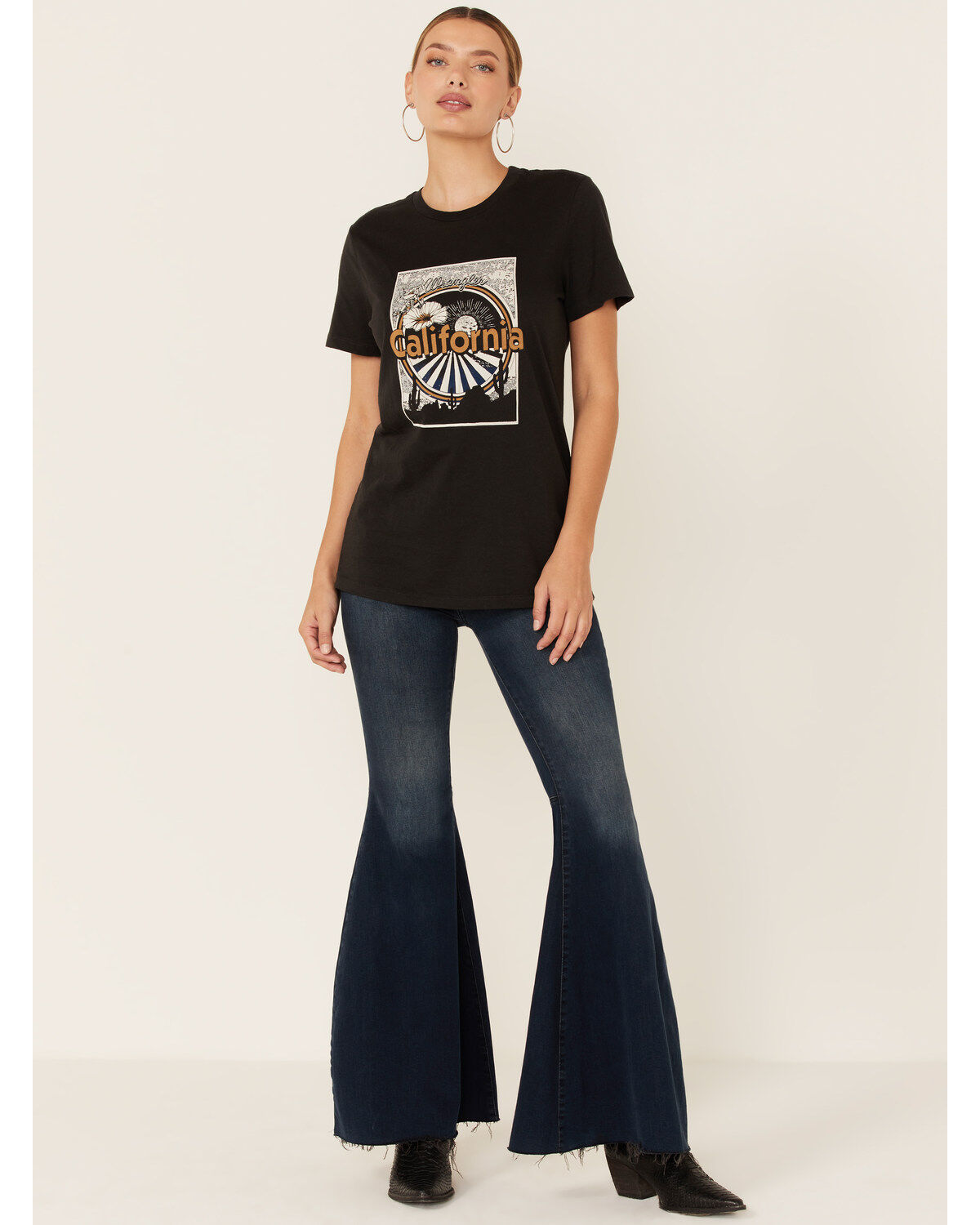 168318-wrangler-women-s-california-graphic-tee-1.jpg