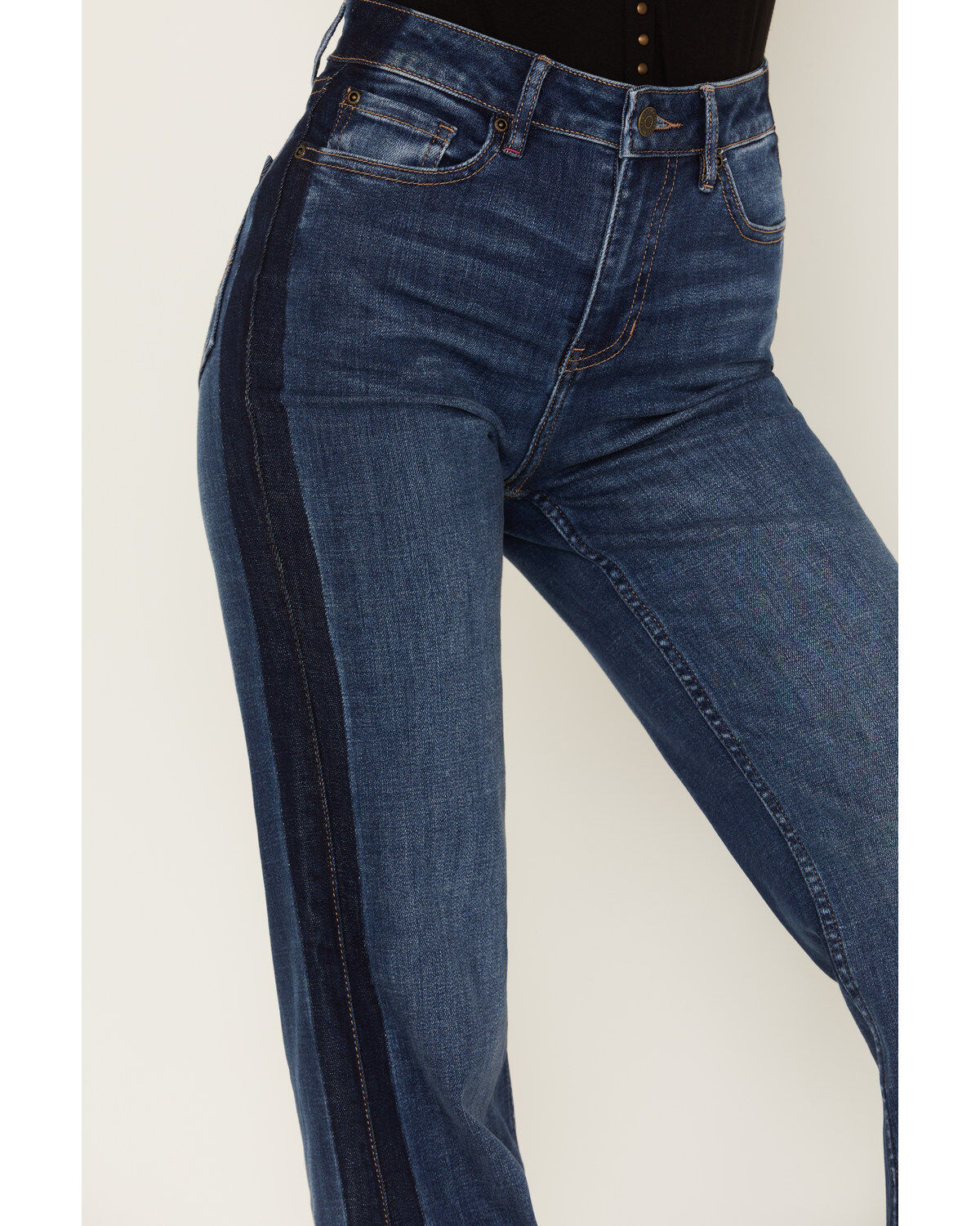 169274-idyllwind-women-s-gwynn-high-risin-trouser-flare-jeans-1.jpg