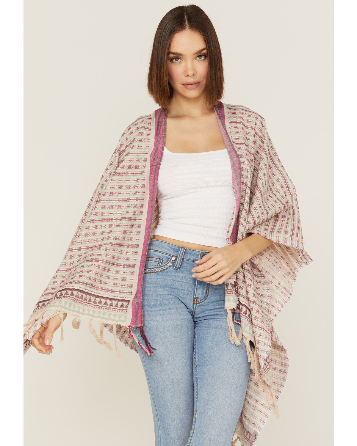 171386-shyanne-women-s-geo-print-fringe-tassel-shawl-1.jpg