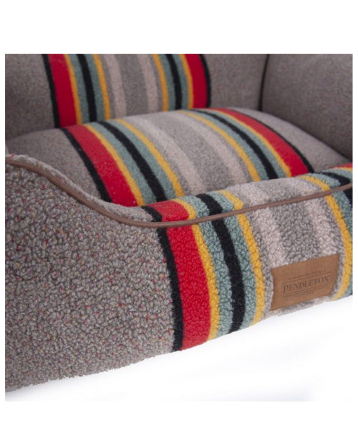171773-pendleton-pet-vintage-camp-kuddler-large-1.jpg