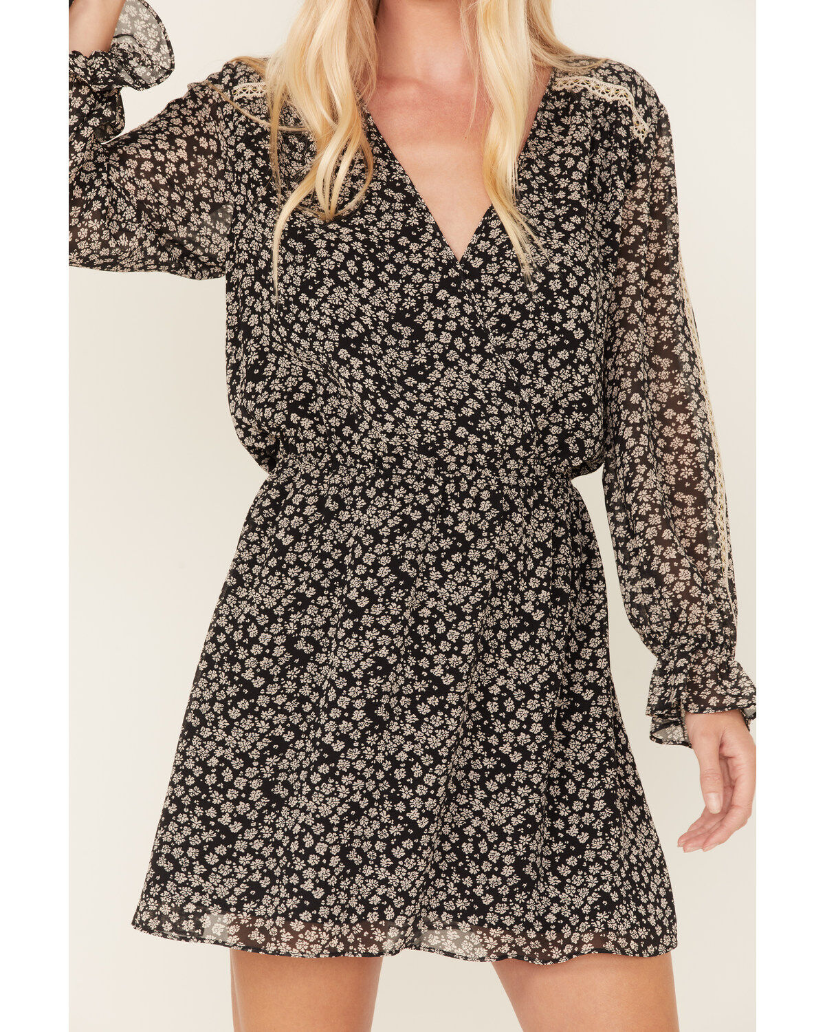 173263-beyond-the-radar-women-s-floral-print-long-sleeve-mini-dress-1.jpg