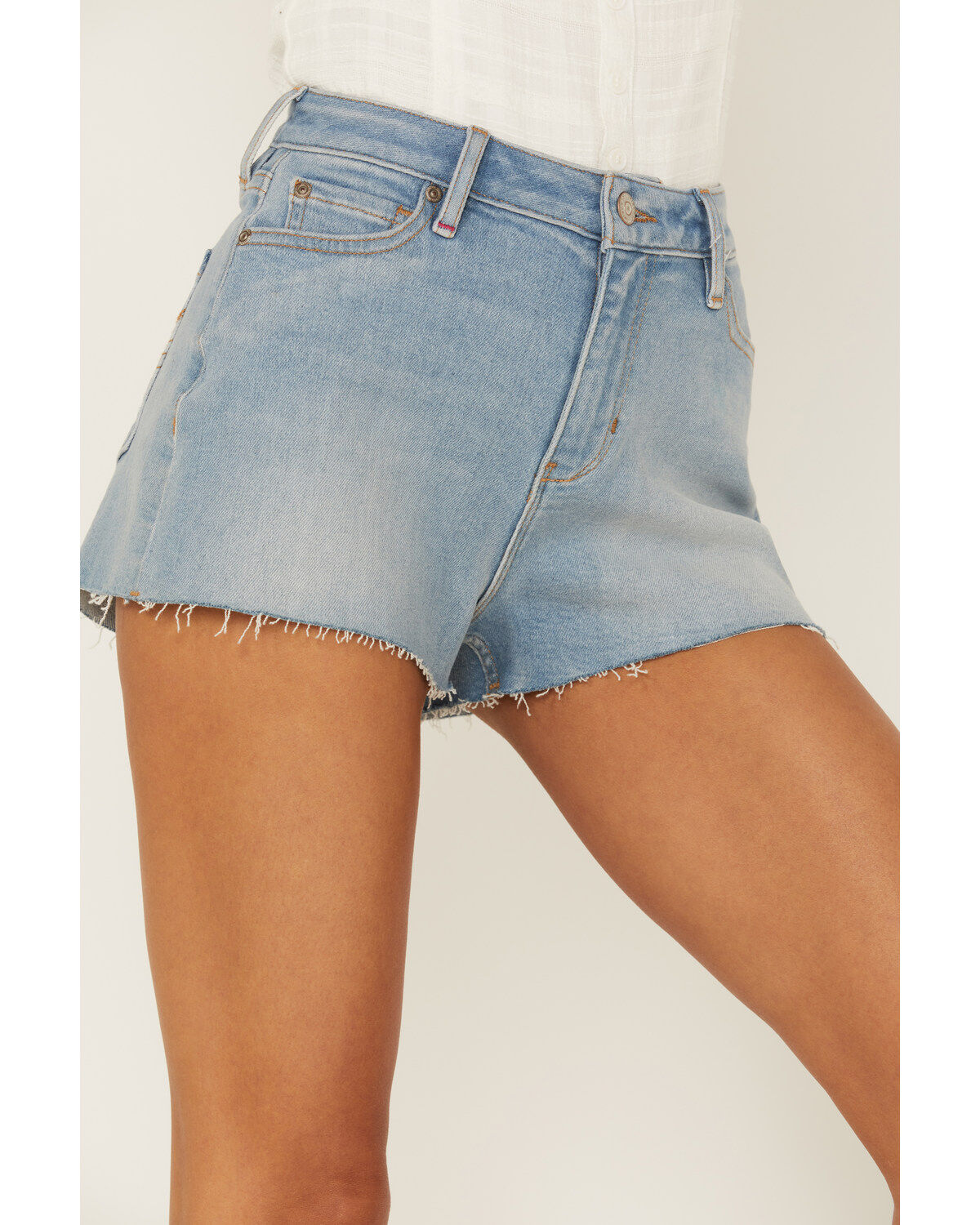 173676-idyllwind-women-s-high-risin-wichita-wash-raw-edge-hem-denim-shorts-1.jpg