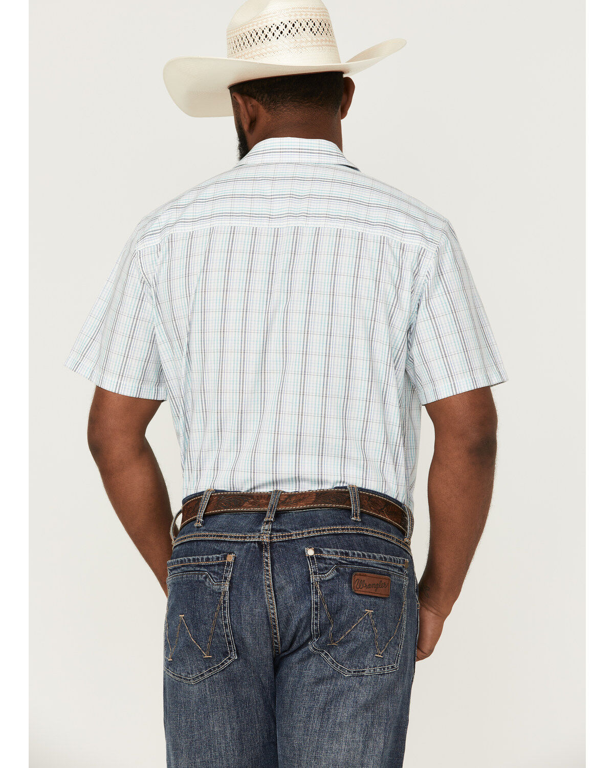 174501-gibson-men-s-big-sky-plaid-short-sleeve-button-down-western-shirt-1.jpg