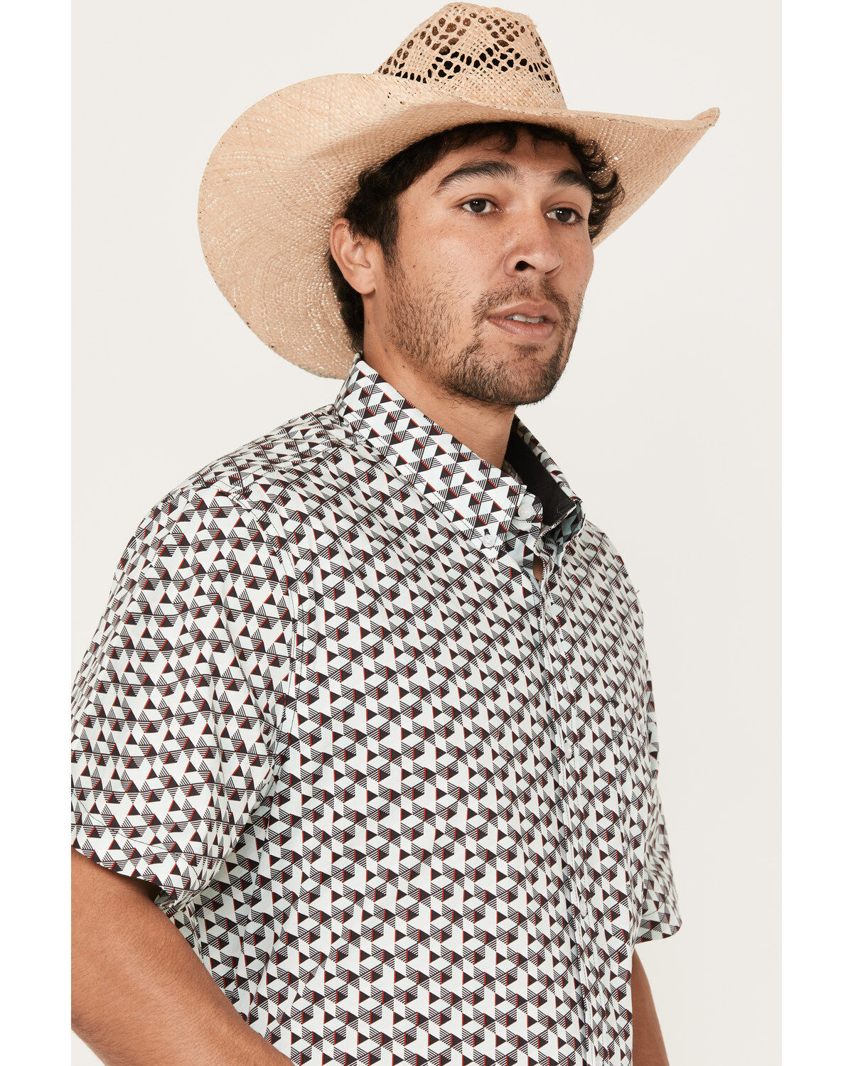 175047-rank-45-reg-men-s-angus-geo-print-short-sleeve-button-down-stretch-western-shirt-1.jpg