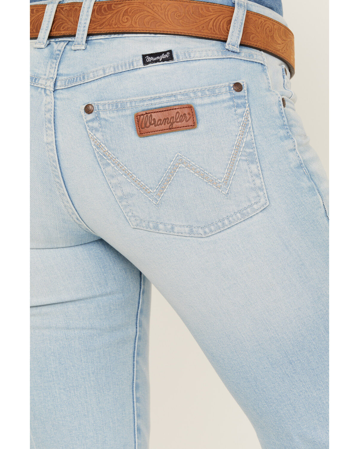 188052-wrangler-retro-women-s-mid-rise-light-wash-mae-wide-leg-trouser-jeans-1.jpg