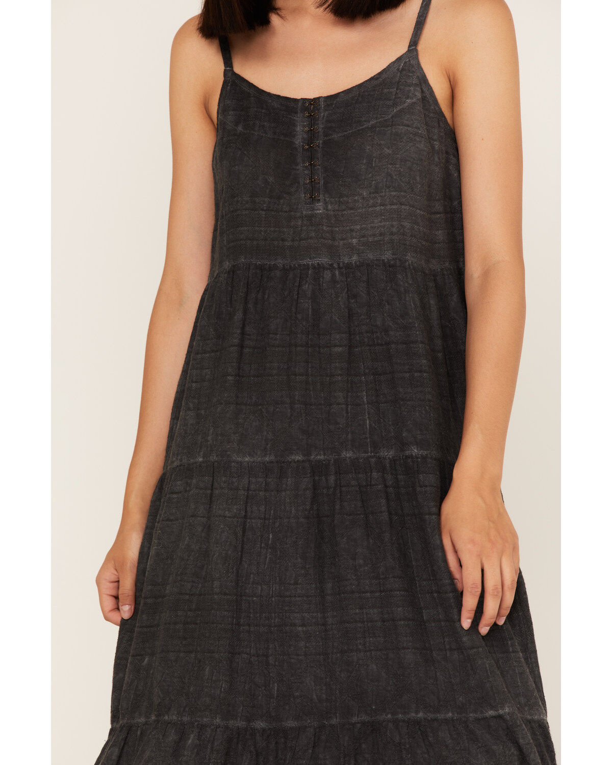 Cleo + Wolf Women's Tiered Relaxed Fit Midi Dress