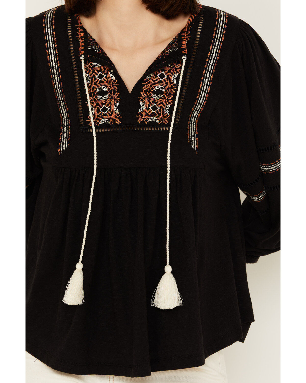 199310-shyanne-women-s-embroidered-peasant-top-1.jpg