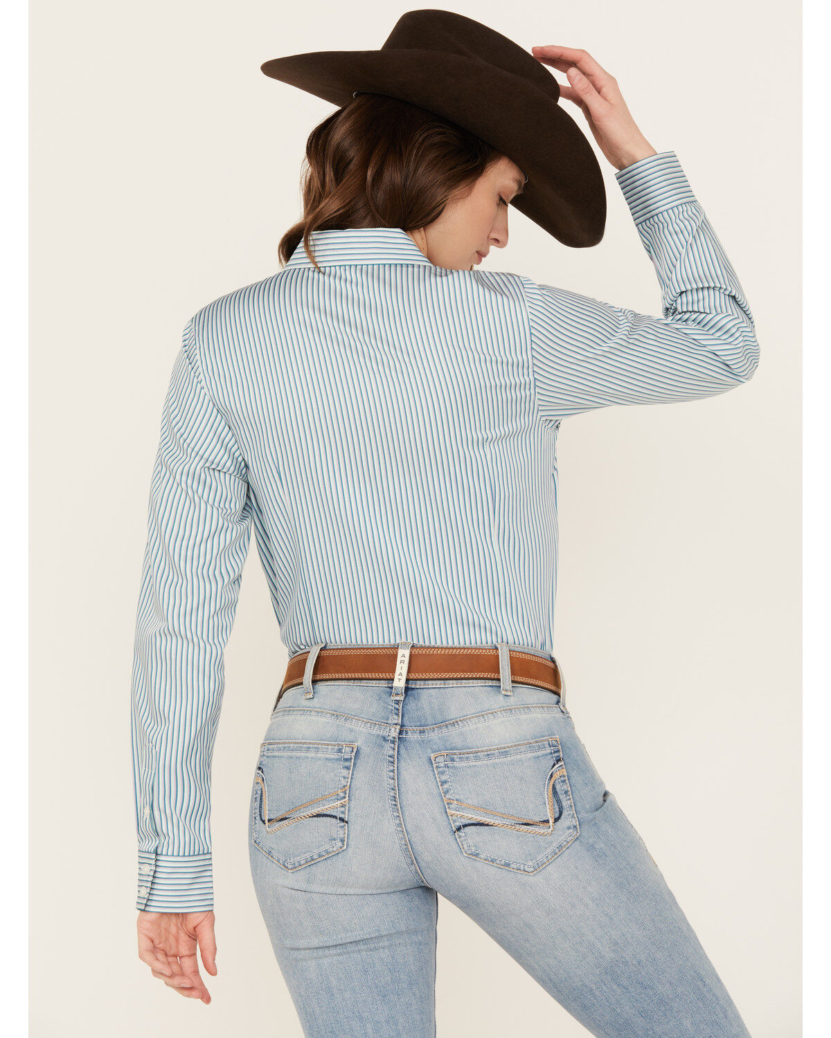 200003-cinch-women-s-striped-long-sleeve-button-down-western-shirt-1.jpg