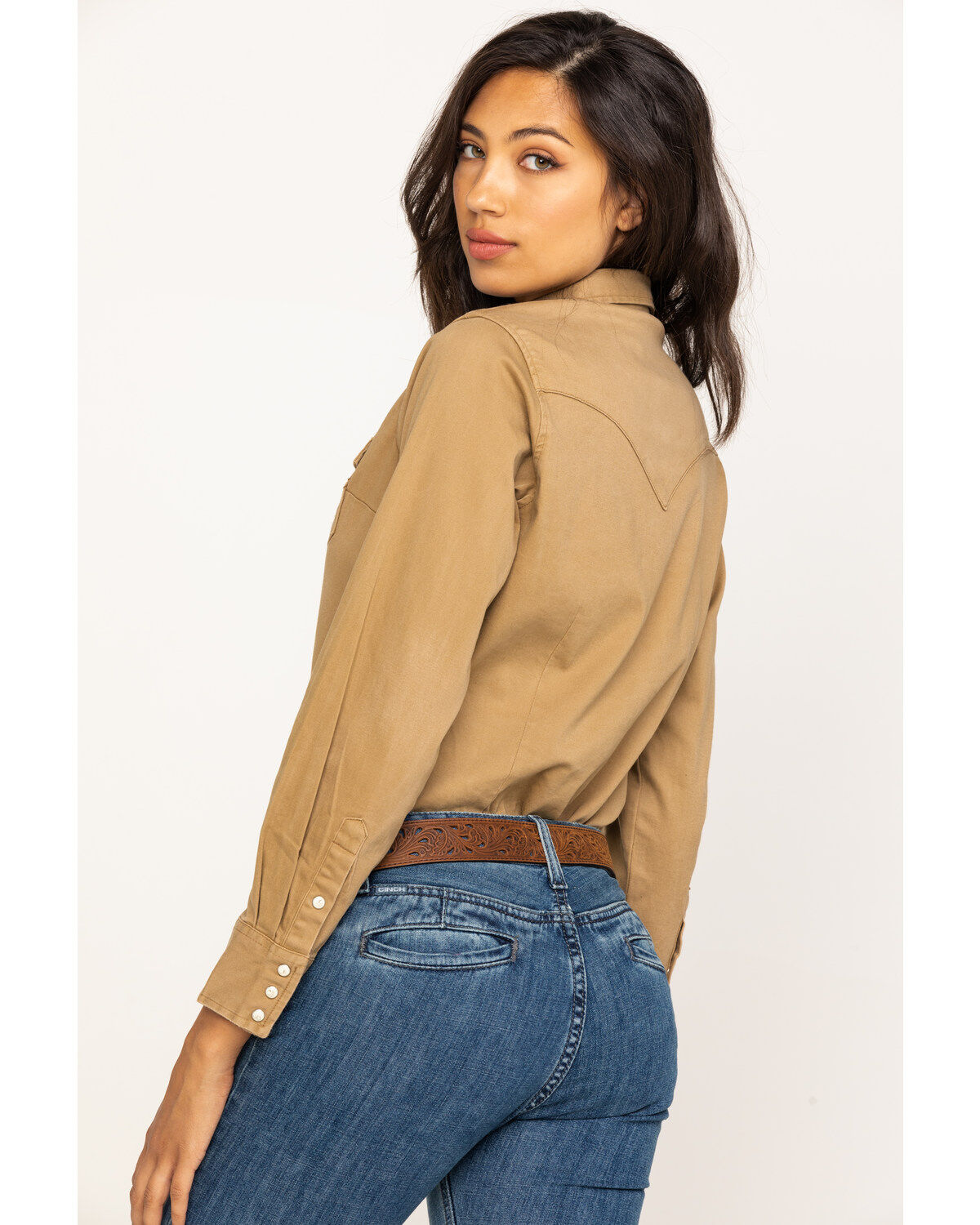20281-wrangler-women-s-solid-long-sleeve-snap-western-shirt-1.jpg