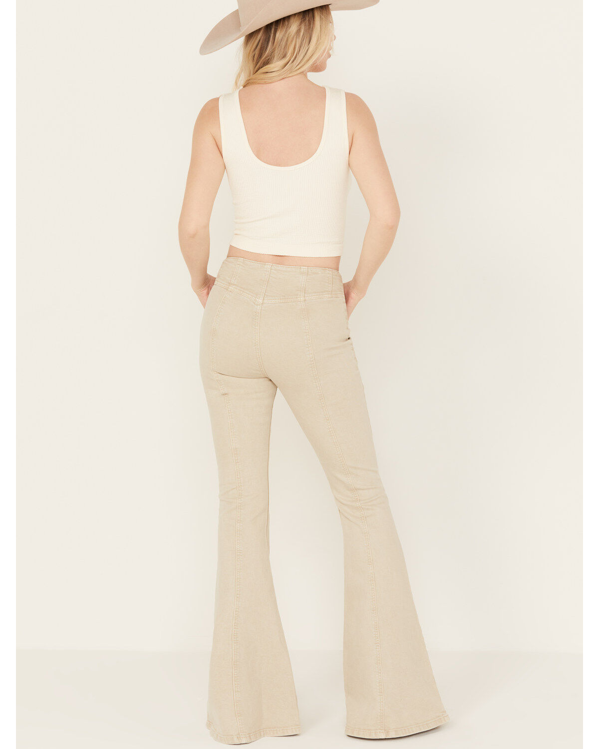 203353-shyanne-women-s-moonstruck-high-rise-pull-on-super-flare-jeans-1.jpg