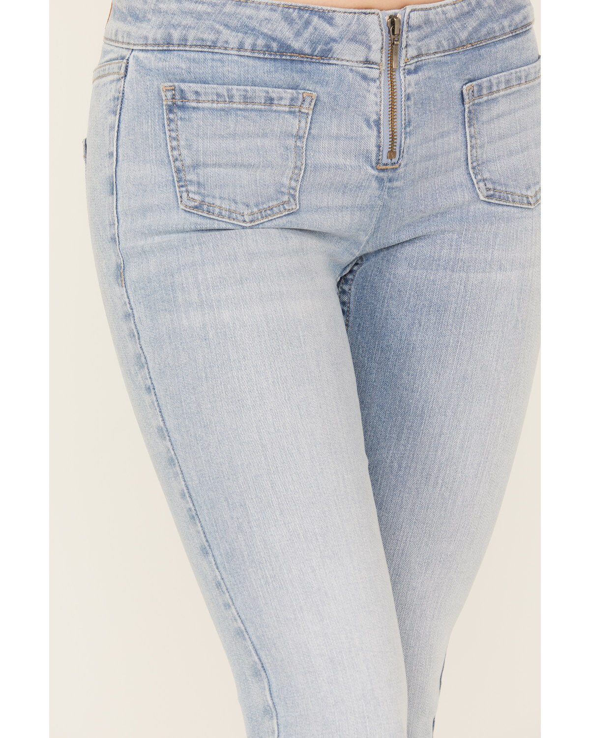 203575-shyanne-women-s-desert-lily-light-wash-low-rise-bootcut-jeans-1.jpg