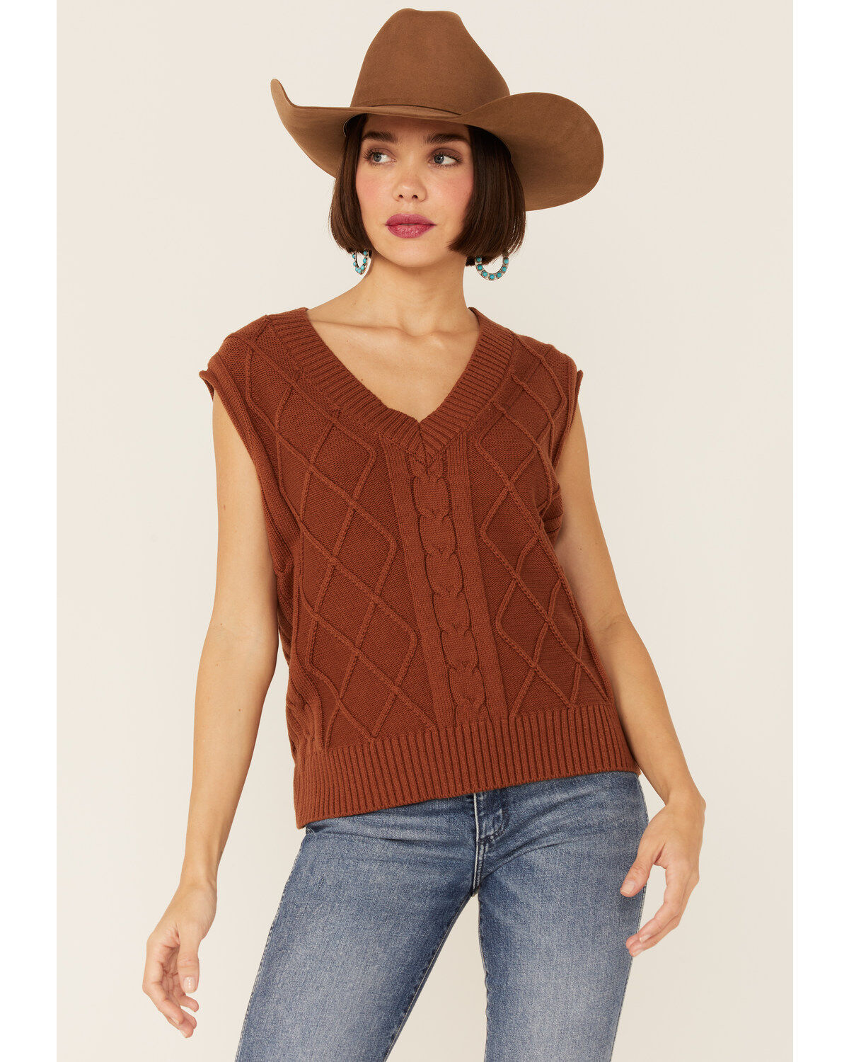 Callahan Women's Cr&egrave;me Cable Pullover Chelle Vest
