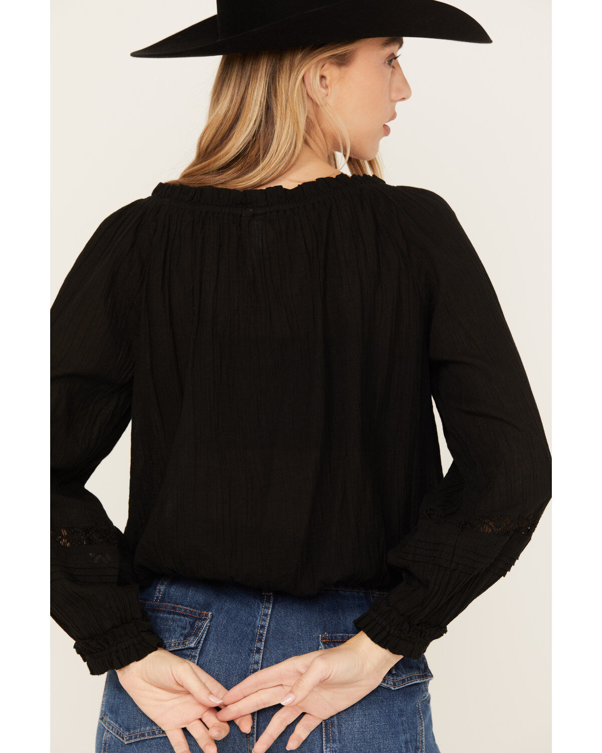 205556-revel-women-s-long-sleeve-peasant-top-1.jpg