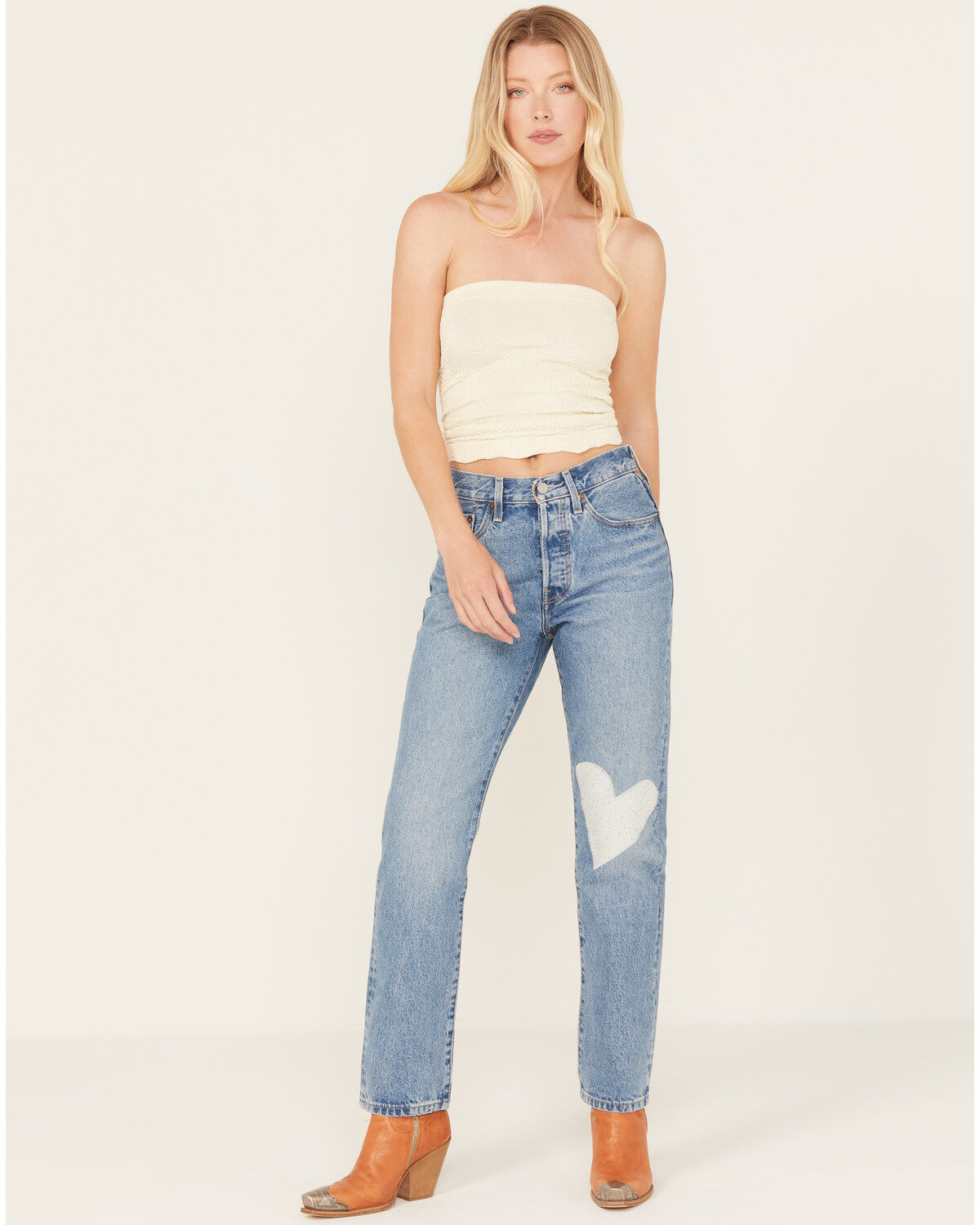 Levi's Women's 501&reg; Medium Wash Field Notes Straight Jeans