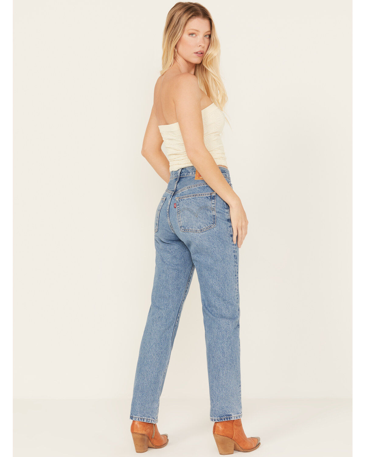 208572-levi-s-women-s-501-reg-medium-wash-field-notes-straight-jeans-1.jpg