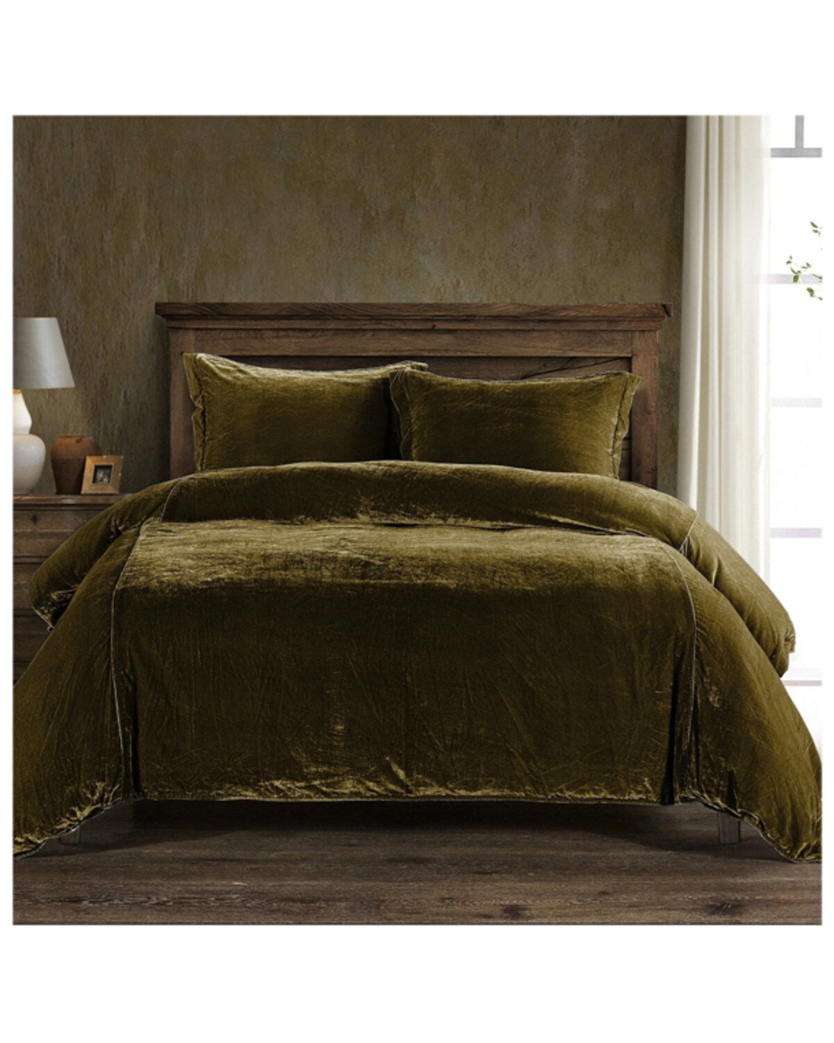 HiEnd Accents Green Stella Faux Silk & Velvet Super King 3-Piece Duvet Cover Set 1 210494-hiend-accents-green-stella-faux-silk-amp-velvet-super-king-3-piece-duvet-cover-set-1.jpg
