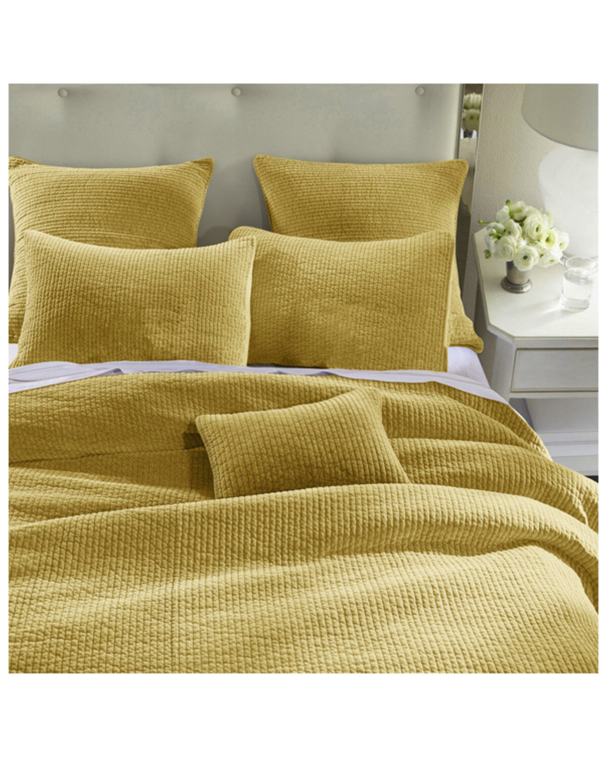 210721-hiend-accents-tuscan-stonewashed-cotton-amp-velvet-3-piece-king-quilt-set-1.jpg