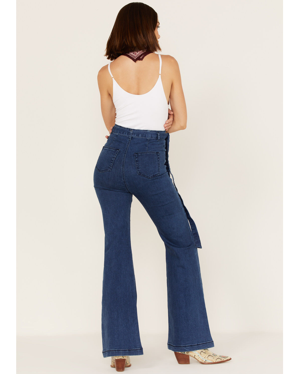 214590-flying-tomato-women-s-high-rise-self-belt-flare-leg-jeans-1.jpg