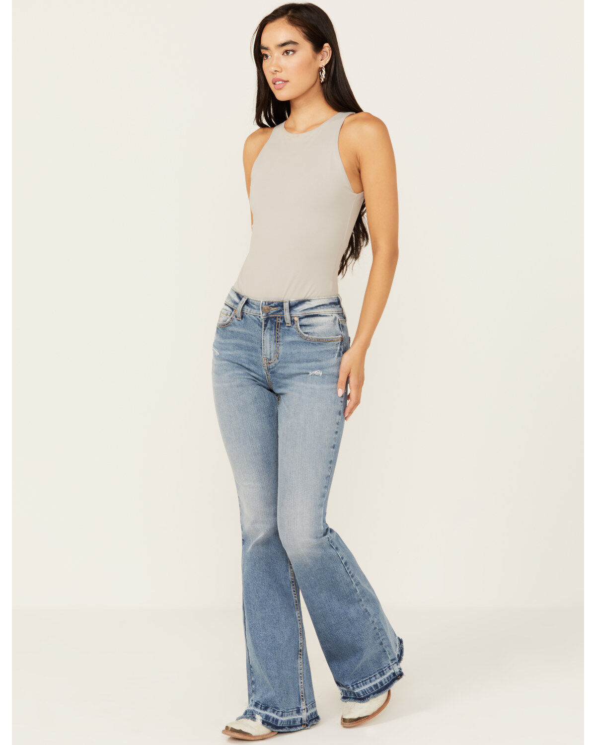 Shyanne Women's Catalina Light Medium Wash High Rise Stretch Flare Jeans 1 220503-shyanne-women-s-catalina-light-medium-wash-high-rise-stretch-flare-jeans-1.jpg