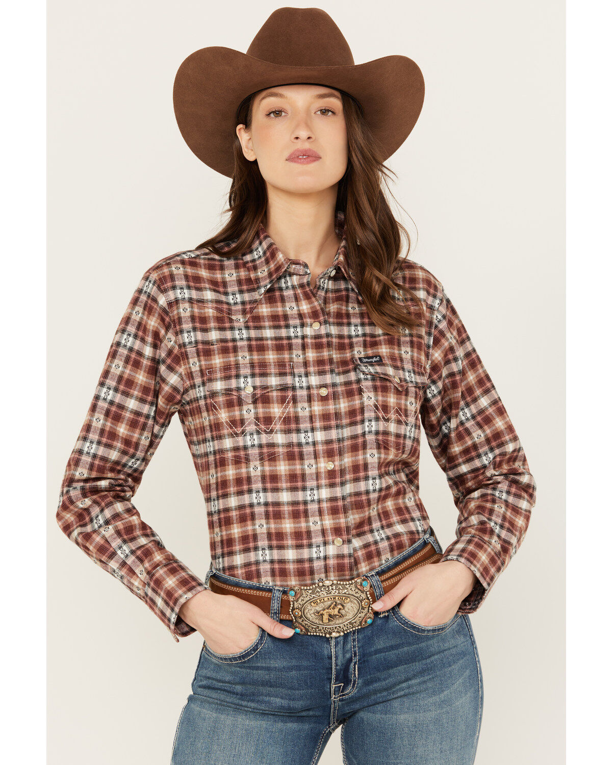 226860-wrangler-women-s-plaid-print-flannel-boyfriend-long-sleeve-snap-western-shirt-1.jpg