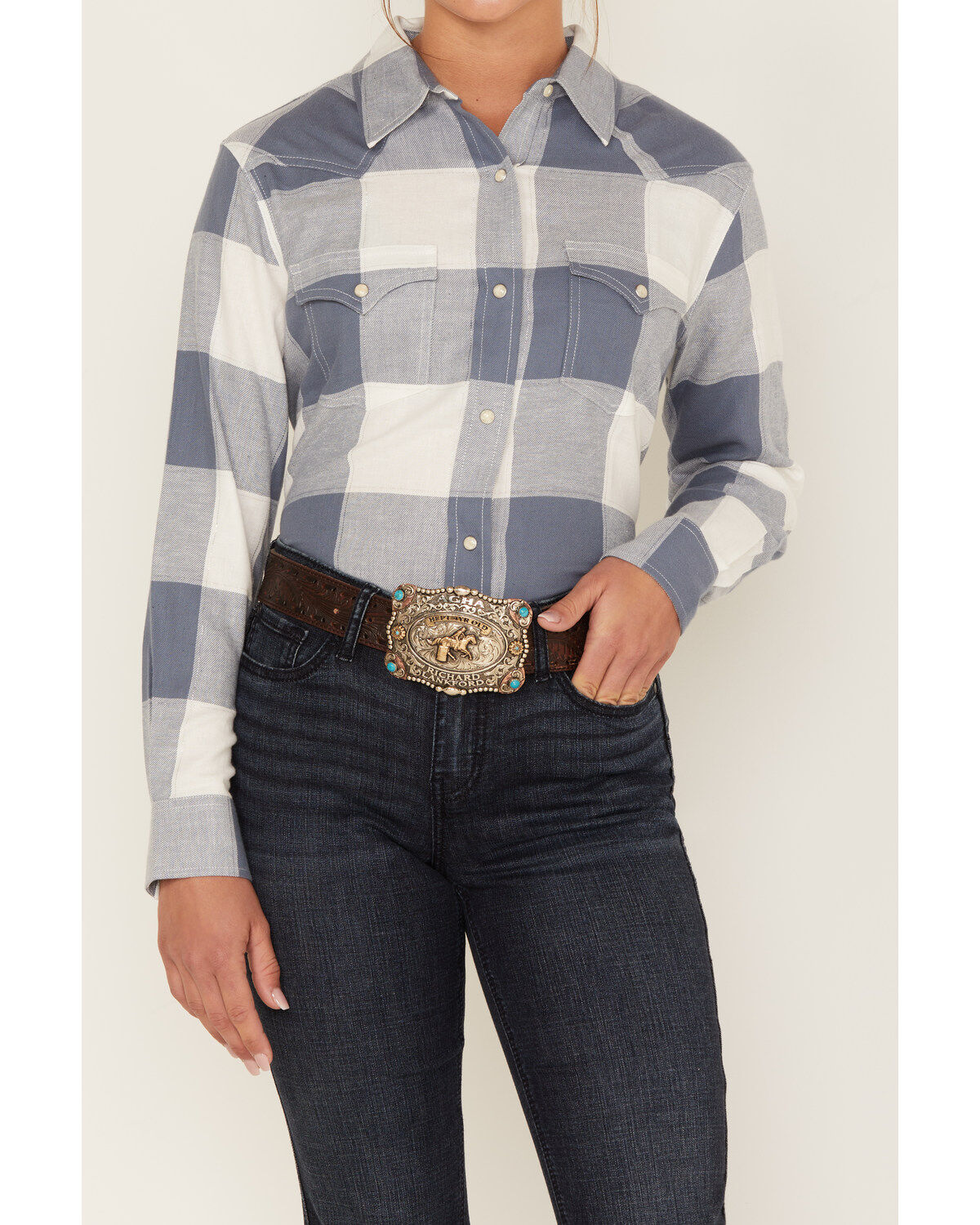 230109-wrangler-women-s-boot-barn-exclusive-buffalo-check-print-long-sleeve-western-flannel-snap-shirt-1.jpg