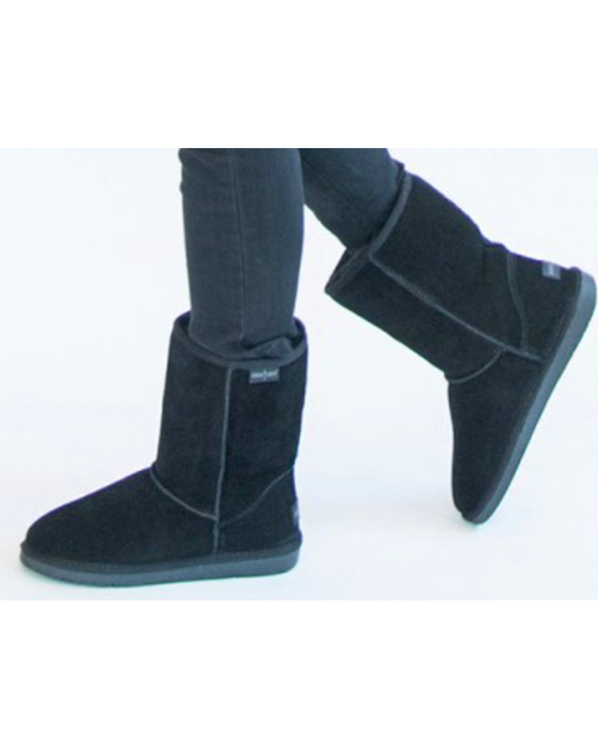 Minnetonka Women's Olympia Boots
