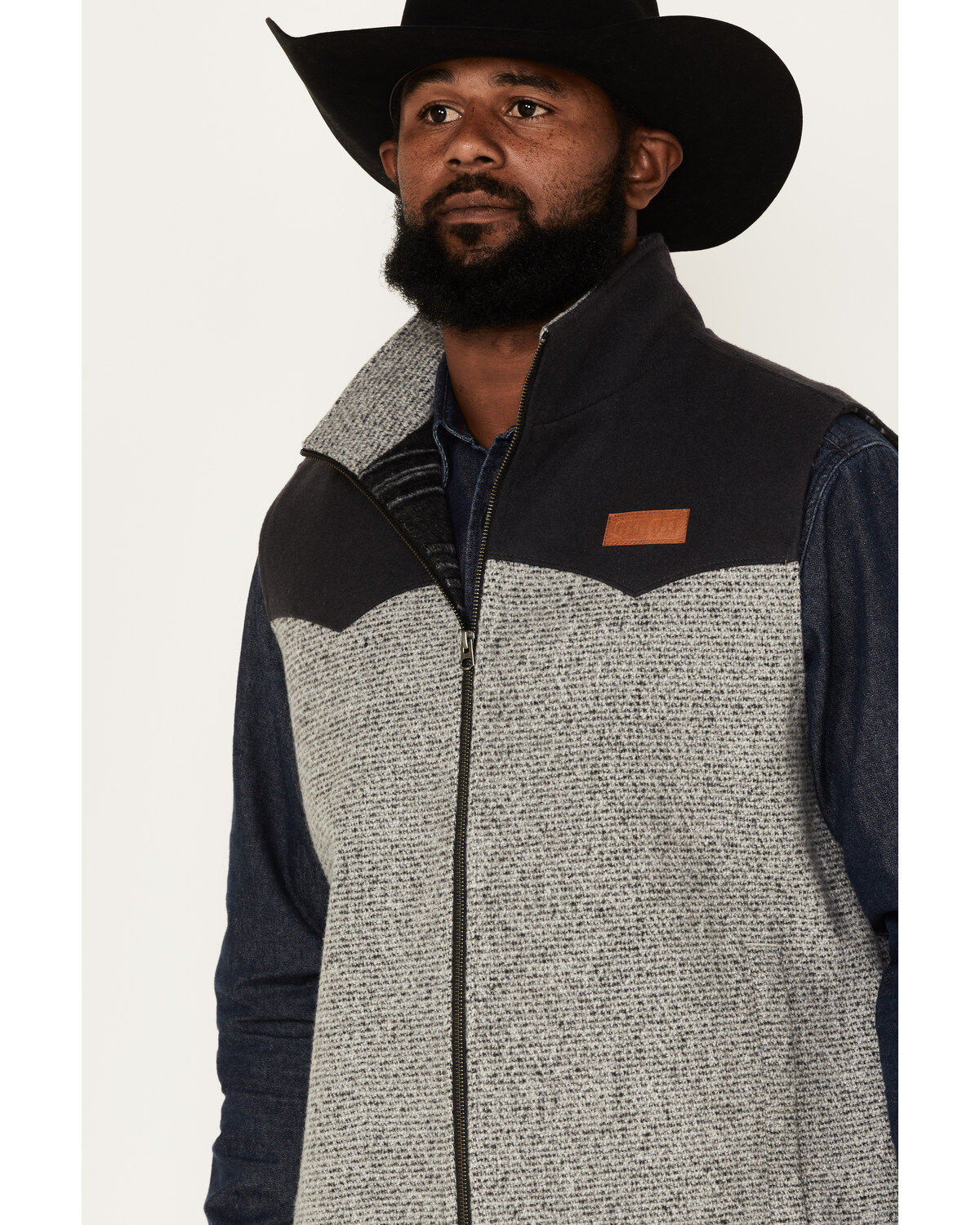 235430-cinch-men-s-lightweight-wool-colorblock-zip-front-vest-1.jpg