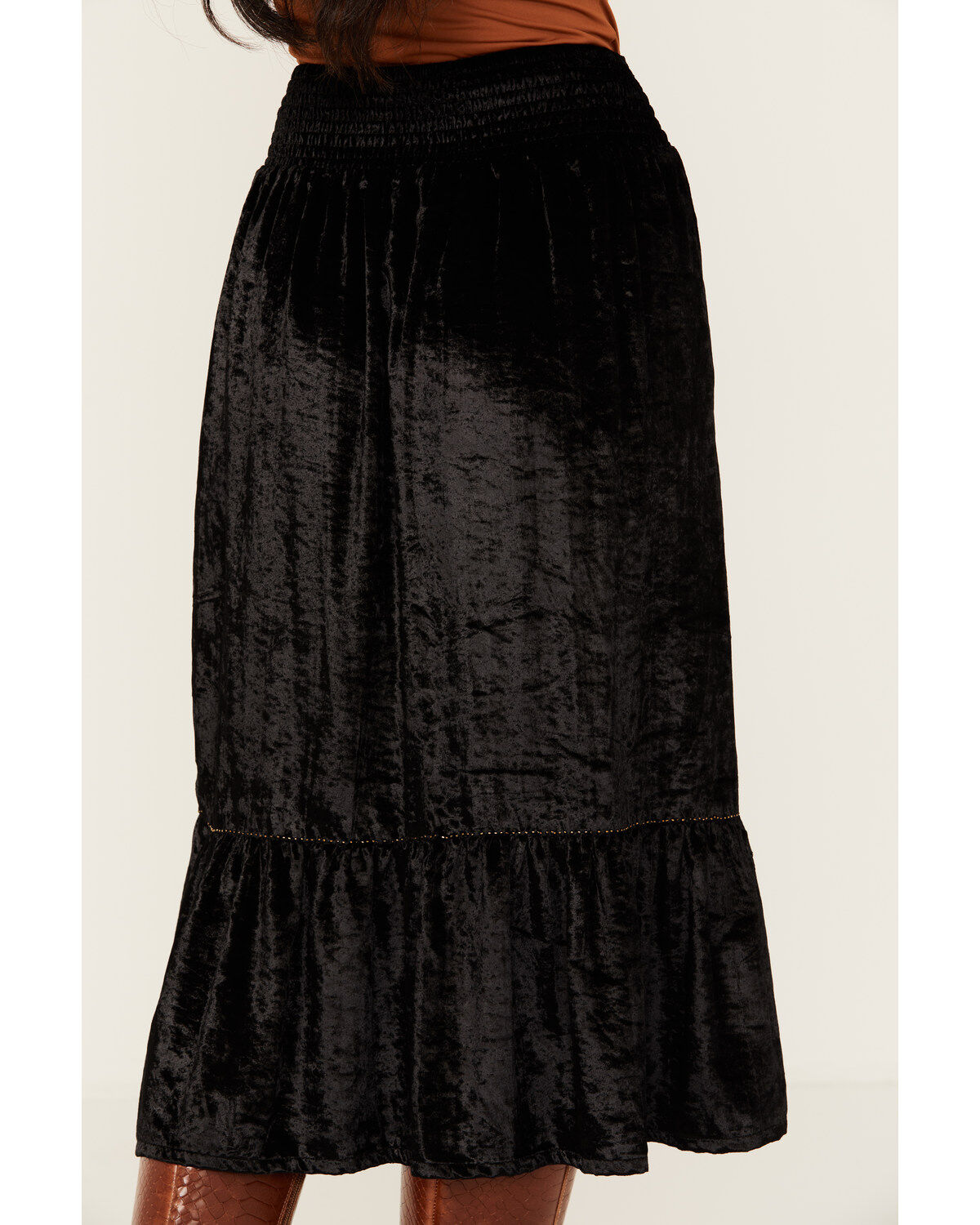 238522-shyanne-women-s-velvet-skirt-1.jpg
