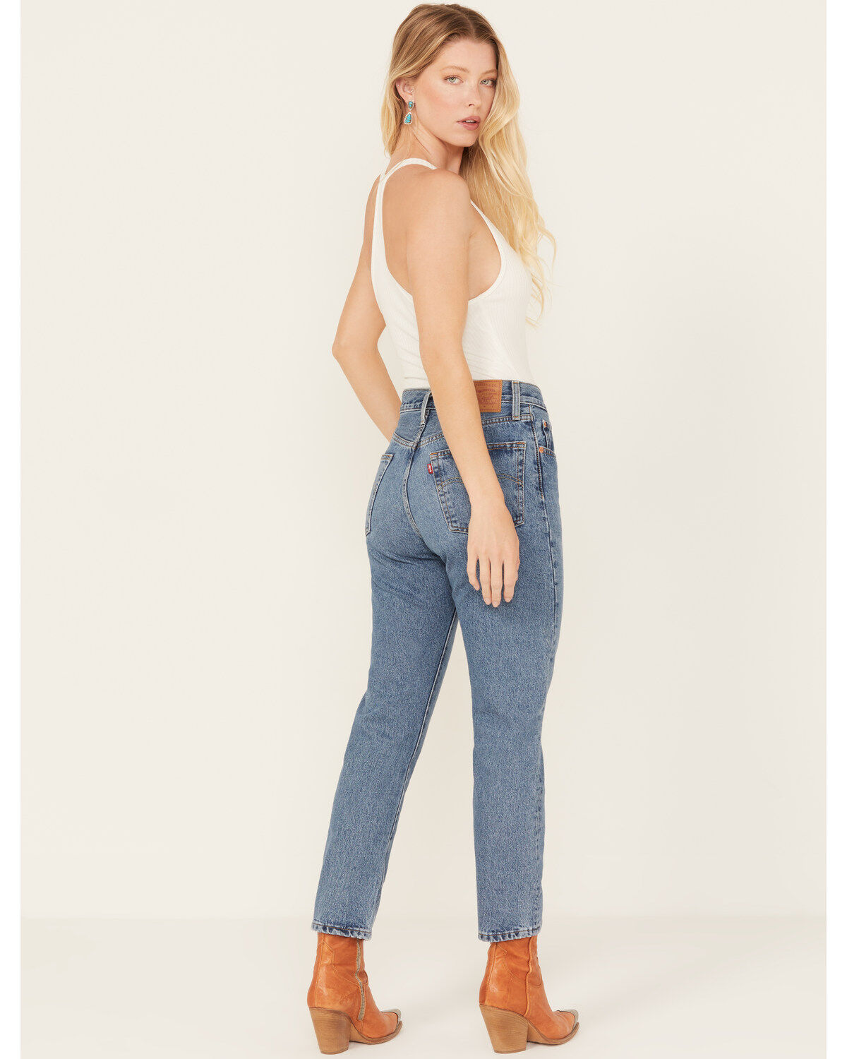 238536-levi-s-premium-women-s-medium-wash-must-be-mine-501-cropped-jeans-1.jpg