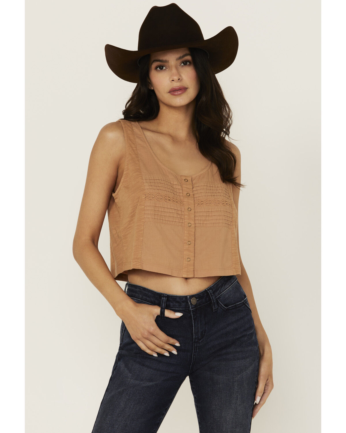 Cleo + Wolf Women's Brighton Cropped Pintuck Tank