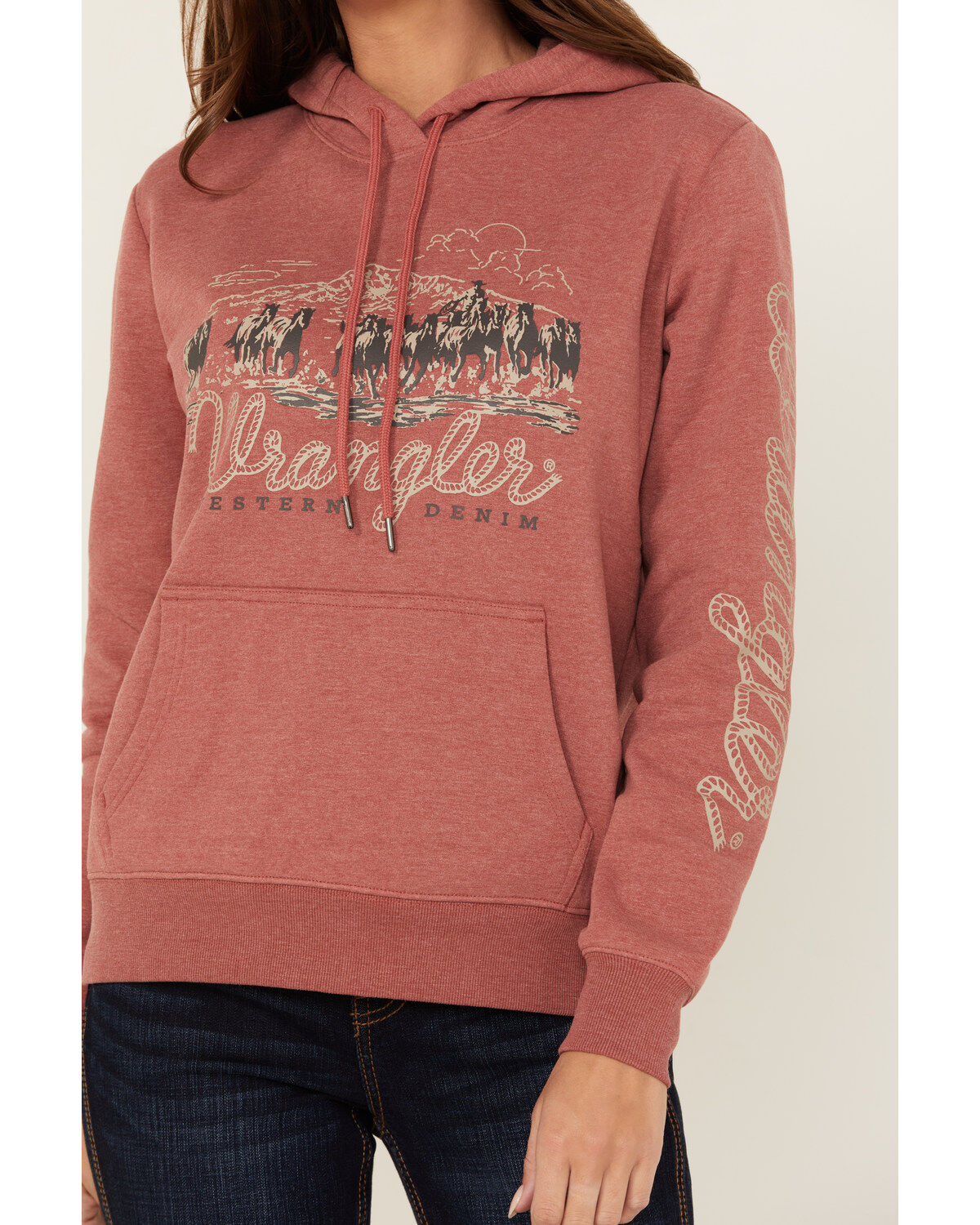 257573-wrangler-women-s-logo-horse-graphic-hoodie-1.jpg