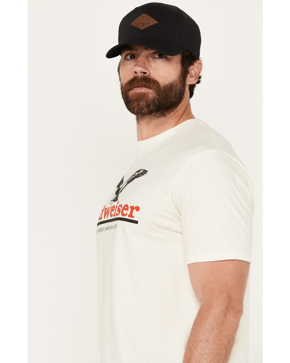 258405-brew-city-beer-gear-men-s-budweiser-logo-short-sleeve-graphic-t-shirt-1.jpg