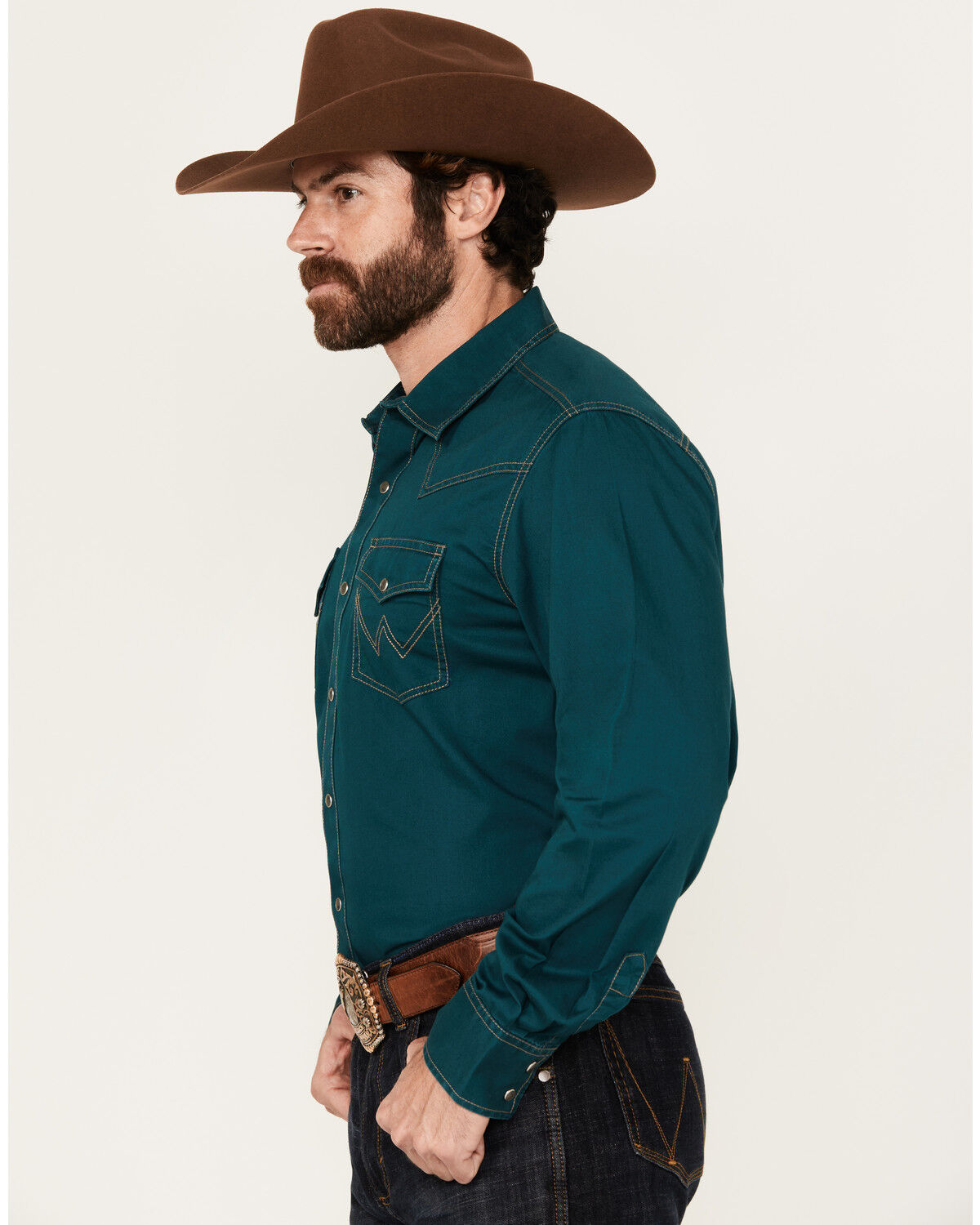 264910-wrangler-retro-men-s-solid-long-sleeve-snap-western-shirt-1.jpg