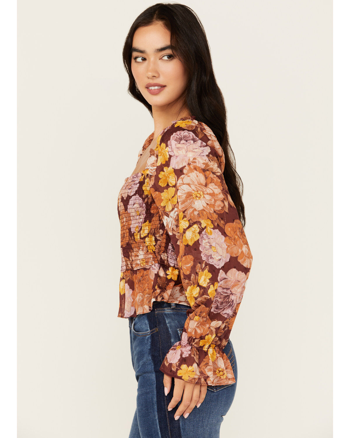 266387-en-creme-women-s-floral-print-shirred-long-sleeve-top-1.jpg