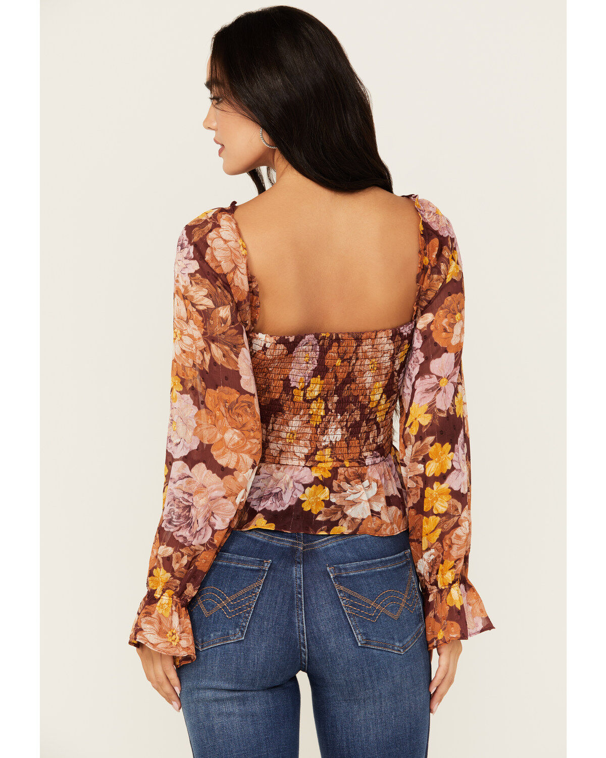 266387-en-creme-women-s-floral-print-shirred-long-sleeve-top-1.jpg