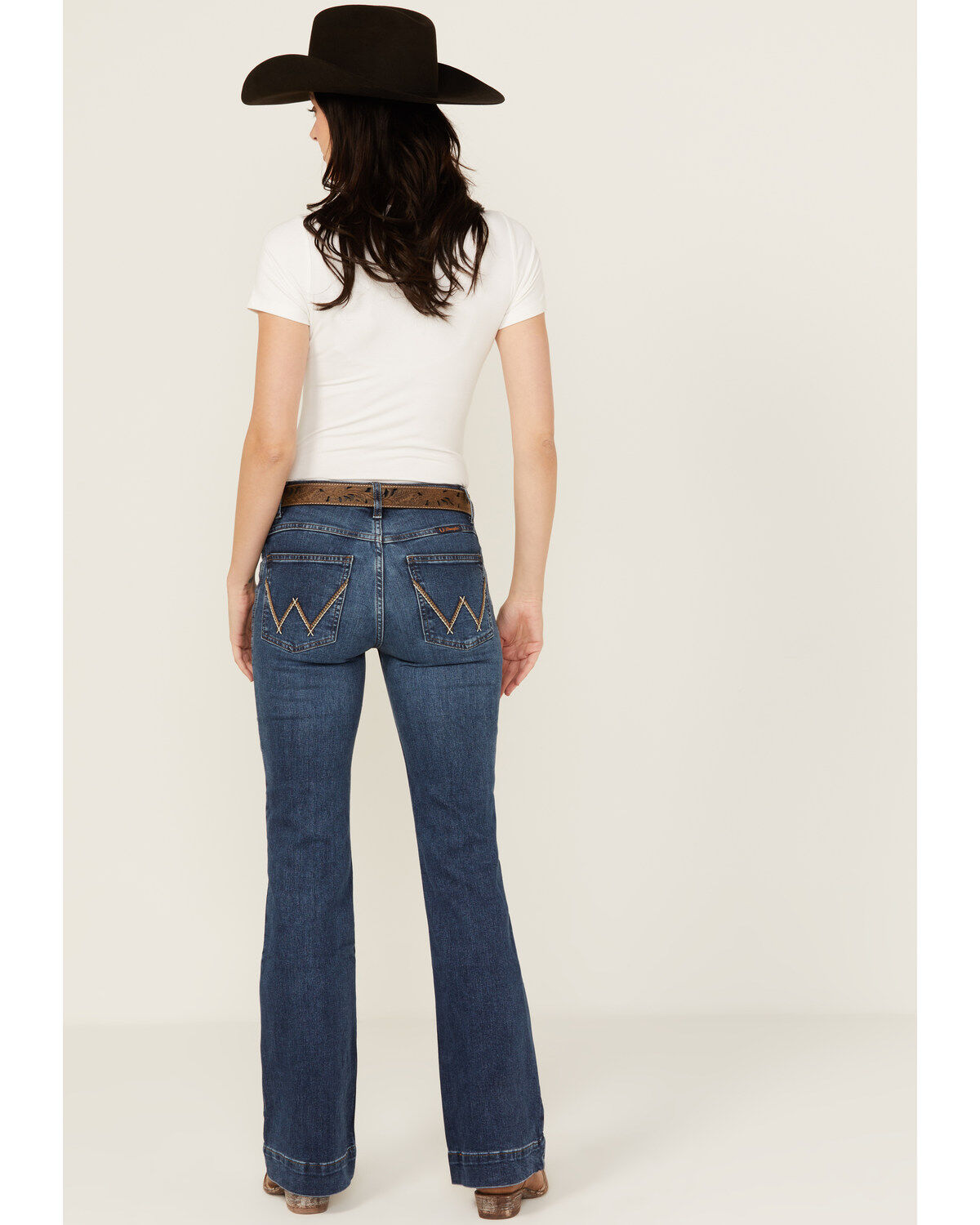 268408-wrangler-women-s-parker-dark-wash-mid-rise-ultimate-riding-trouser-stretch-denim-jeans-1.jpg