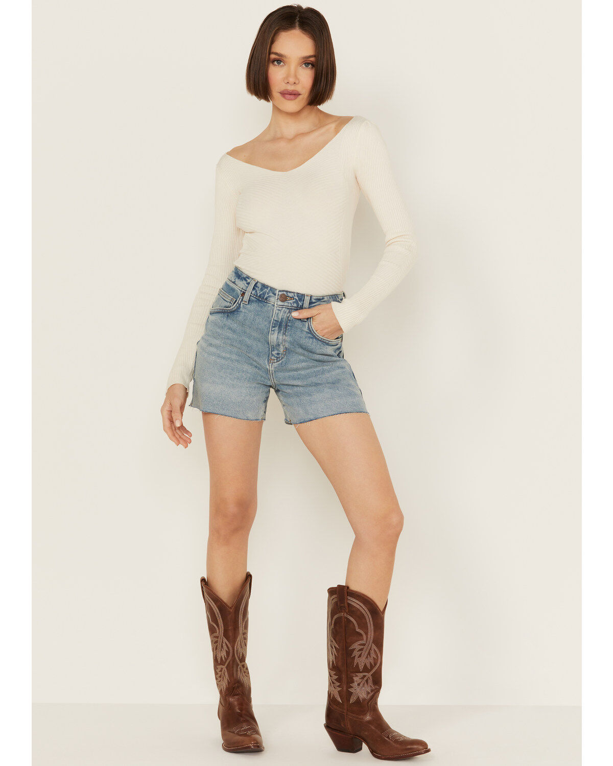 268558-wrangler-retro-women-s-light-wash-bailey-high-rise-cutoff-denim-shorts-1.jpg