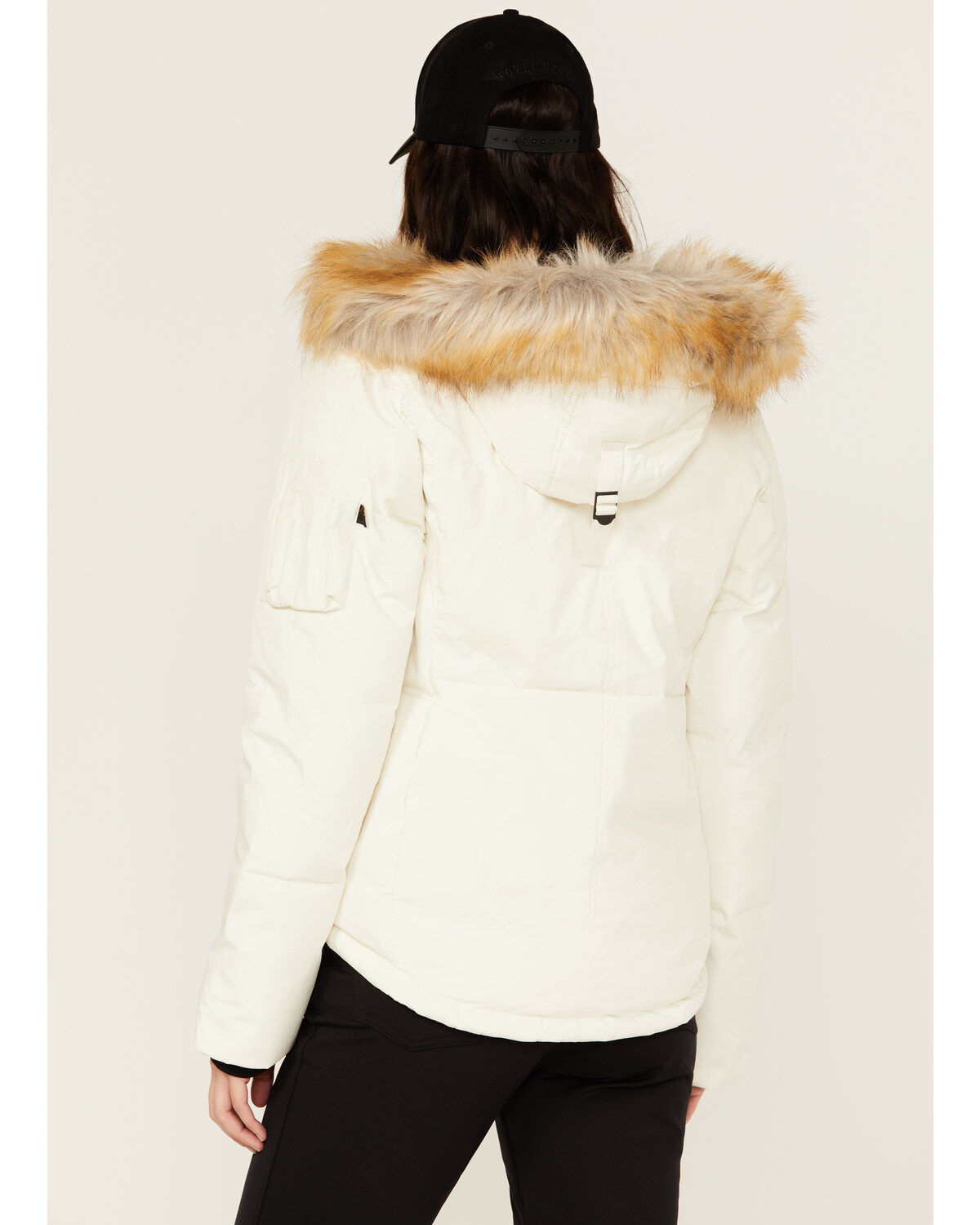 268891-alpha-industries-women-s-short-hooded-parka-1.jpg