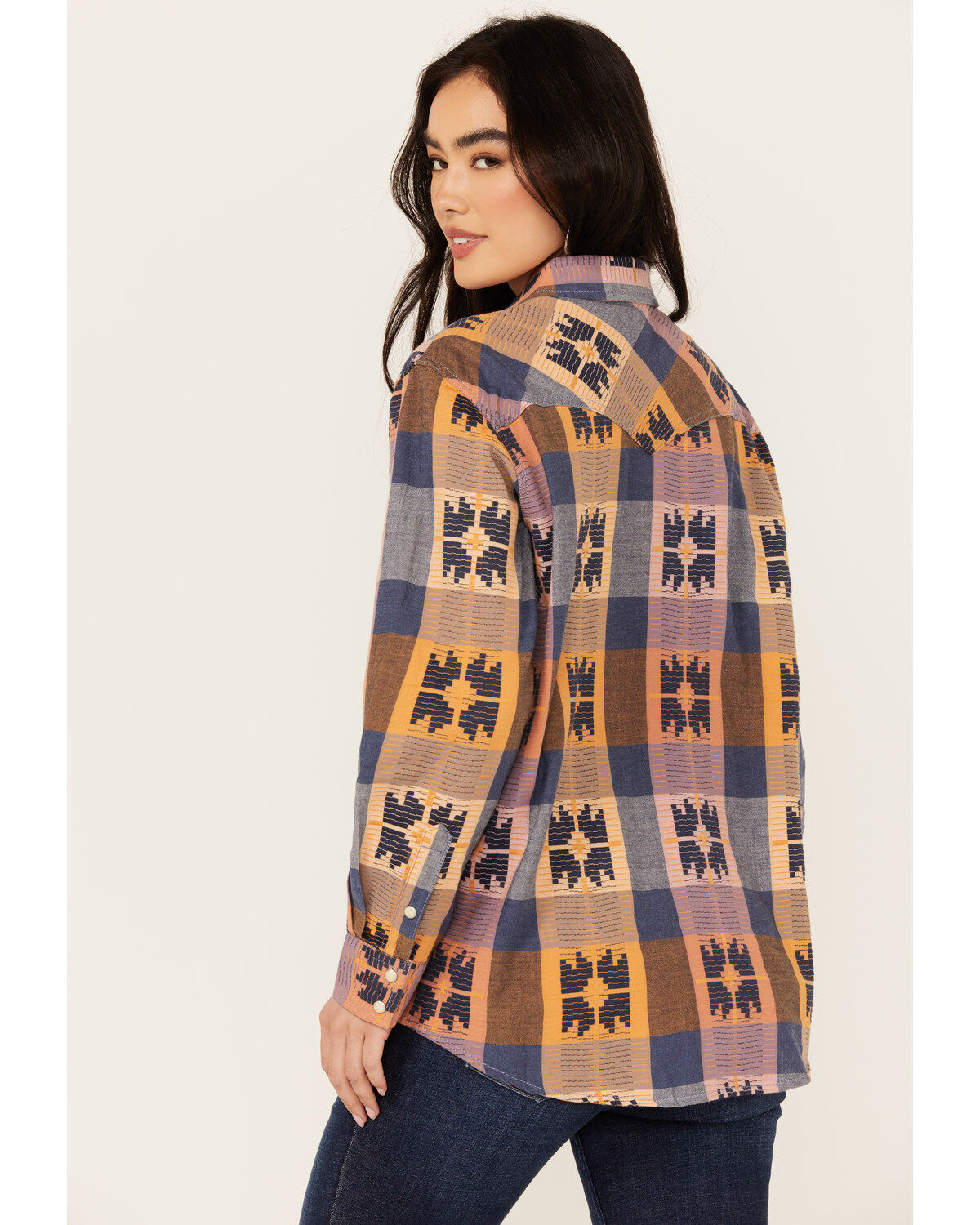 269925-wrangler-retro-women-s-western-vintage-plaid-print-boyfriend-long-sleeve-snap-western-shirt-1.jpg