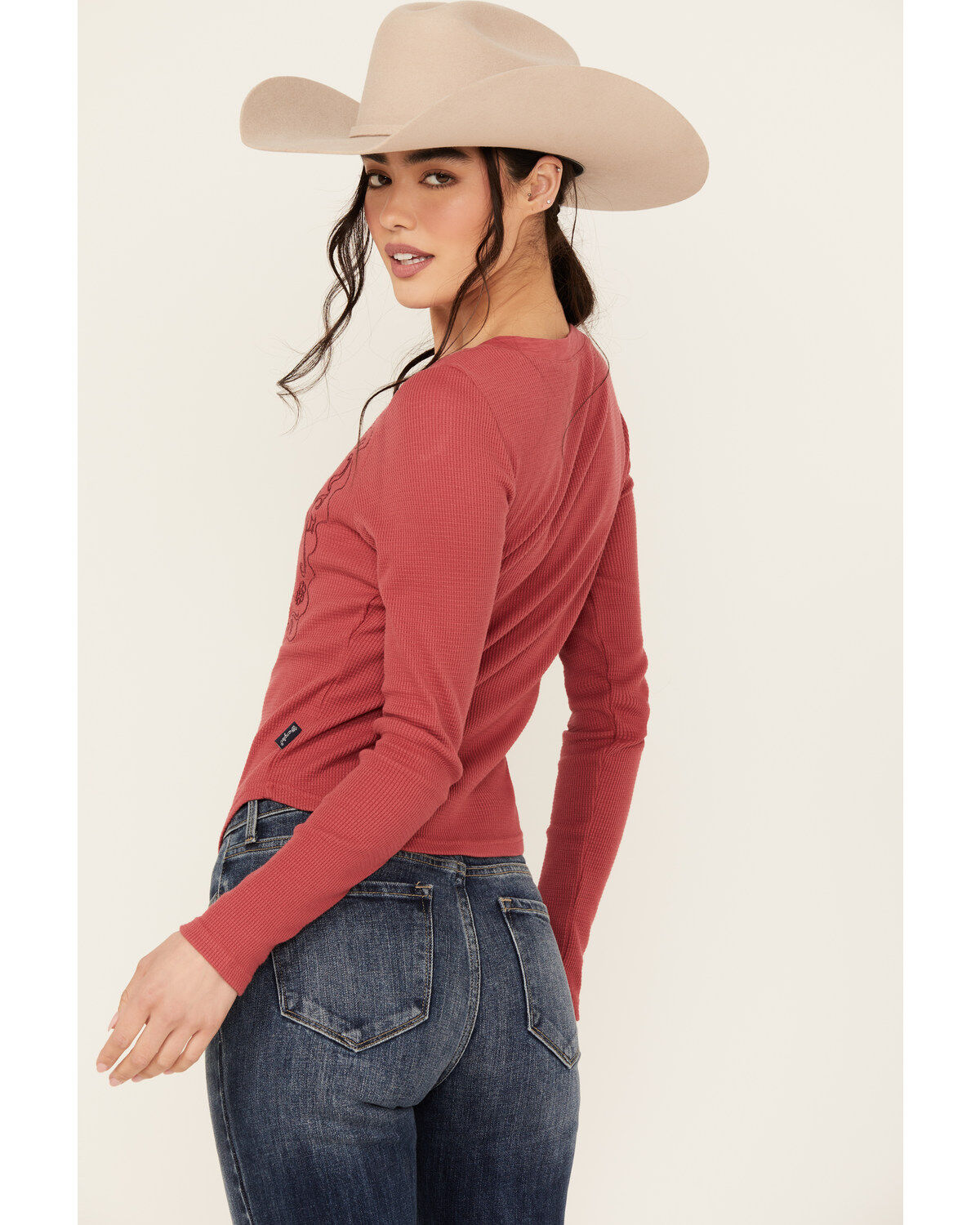 270137-wrangler-women-s-embroidered-long-sleeve-snap-shirt-1.jpg